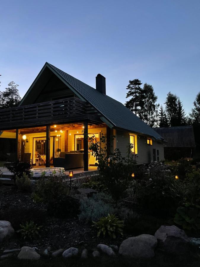 Kaeaenu Puhkemaja Vila Rakvere Exterior foto
